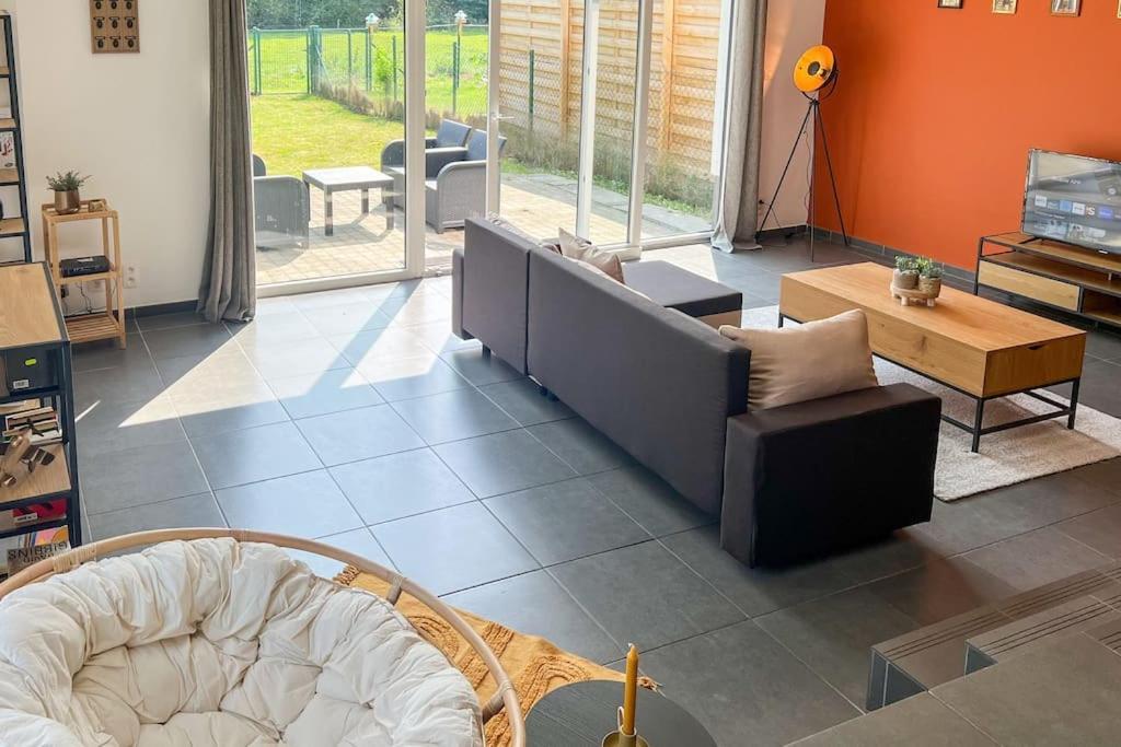 Charmant Logement Brugelette Proche De Pairi Daiza Luaran gambar